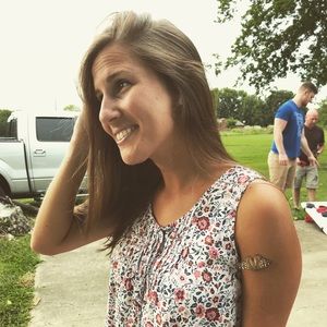 Meet your Posher, Kendra